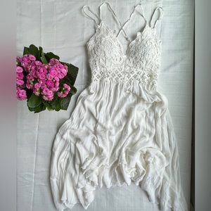 Blue B collection white cross strap dress S